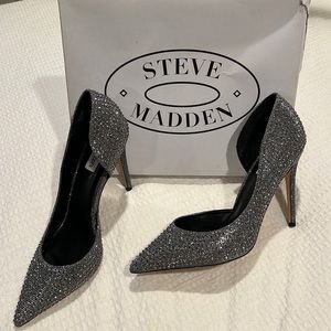 COPY - Steve Madden pewter rhinestone style pumps, size 10, unworn
